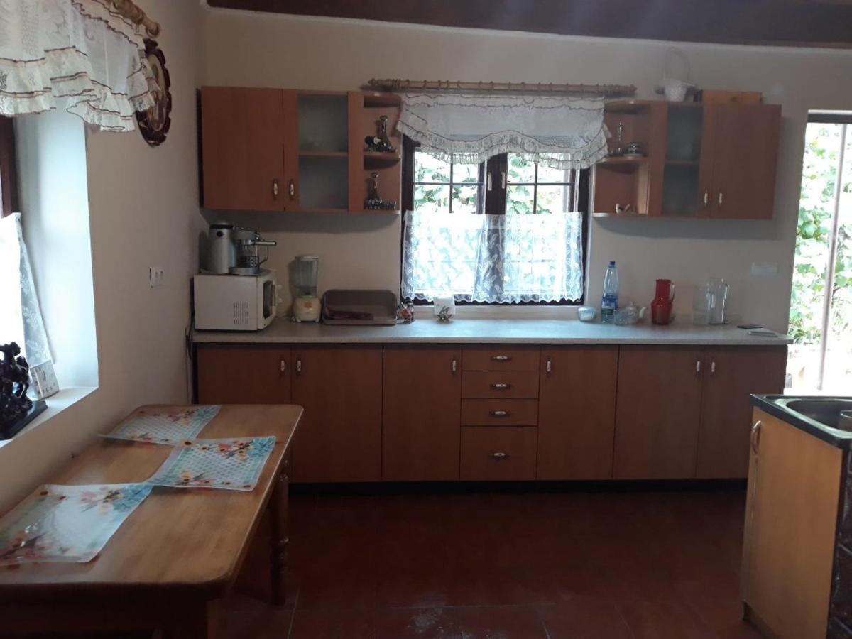 Котедж "Лісовий Затишок" Glubokoye Exteriör bild